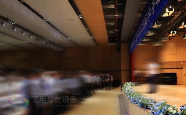 助力汉开书院文化活动高效呈现，彰显企业教育场景服务实力！南京汉开书院舞台吊杆、大幕对开项目